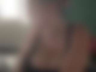 est1's Live Sex Cam Show