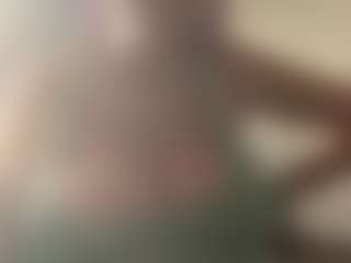 est1's Live Sex Cam Show
