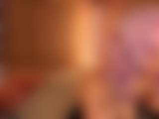 Live cam show with Lune - Blonde Hair College on nudelive.tv