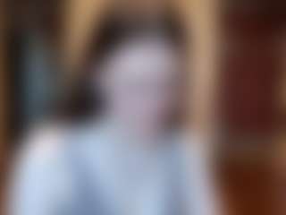 Live cam show with MadgeRounsaville - Public on Uber Horny
