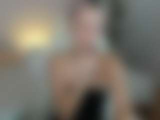 Live cam show with MonroSugar - New Lovense on Dolls Live