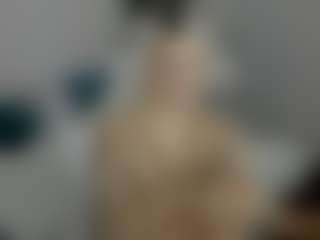 Live cam show with MonroSugar - Thin on Dolls Live