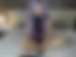 Live cam show with MonroSugar - Thin on Dolls Live