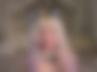 Live cam show with MonroSugar - Blonde Hair on Camsoda