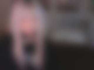 Live cam show with MonroSugar - Thin on TeamSkeetLive