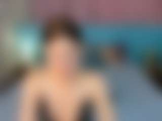 Live cam show with KAYA - Thin on Camsoda