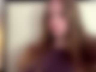 Live cam show with Grace - Smoking on Camsoda