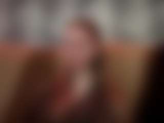 Live cam show with Grace - Gagging on Camsoda