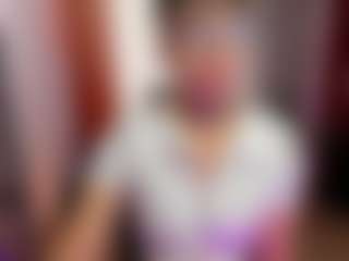Live cam show with rebekabaker - Gagging on AdultVida.com