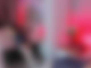 Live-Cam-Show mit Anny - Small Tits Brown Hair auf Camsoda