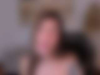 Live cam show with ArianaCastillo1 - Brown Hair on Camsoda