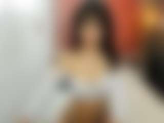 Live cam show with Ashleey-Sweet - Double Penetration on Gym Cam Girls
