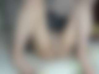 keysiyummy's Live Sex Cam Show