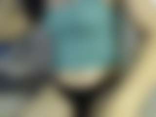 Live cam show with keysiyummy - Tease on SinfulBabes