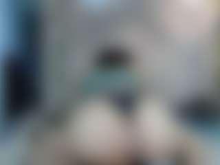 Live cam show with keysiyummy - Tease on camwithhim.com