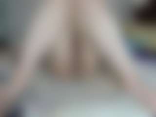 keysiyummy's Live Sex Cam Show