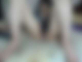keysiyummy's Live Sex Cam Show