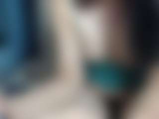 keysiyummy's Live Sex Cam Show