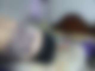 keysiyummy's Live Sex Cam Show