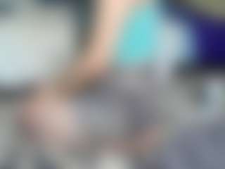 Live cam show with keysiyummy - Green Eyes on LiveSexCams6