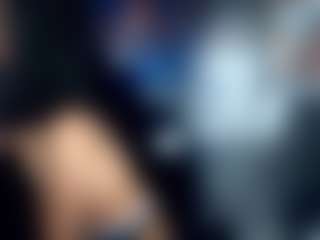 Spettacolo in cam dal vivo con LuxuryQueens - Genital Piercings su Camsoda