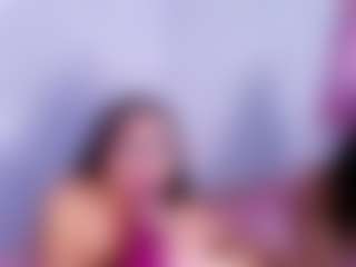 Live cam show with MiahRousse - Public on Soda Cam