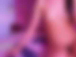 Live cam show with MiahRousse - Gamer Latina on CamwithHer | colombia