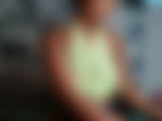 Live cam show with AshleyT2555 - Thin on Hubzter Live