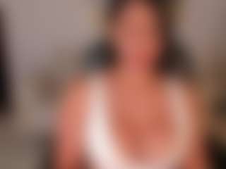 Live cam show with CharlotteCox1 - Ass Bouncing on Camiplay Live