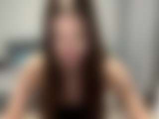 Live cam show with ElidaSchimke - Teasing on Camsoda