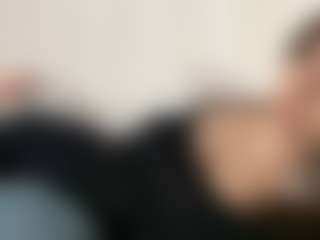 EloiseAhart's Live Sex Cam Show