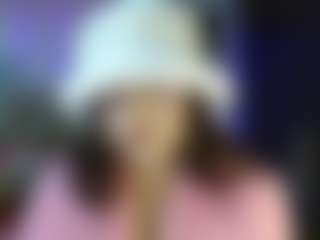 Live cam show with Jheriiz - Green Eyes on Camming Site