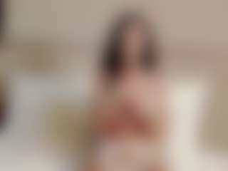 Live cam show with MaiaJoy - Brown Hair on wildcum.com