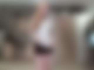 Aneka's Live Sex Cam Show