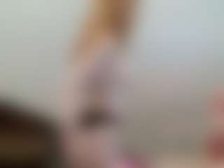 Live cam show with Aneka - Red Hair on luckytryst.com