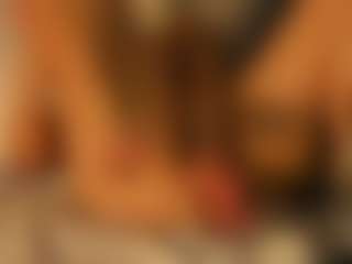 Live cam show with Ruby-Rouge - New BBW on https://playwithruby.com
