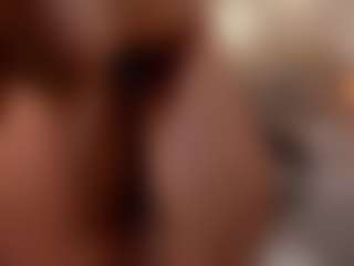 Live cam show with Ruby-Rouge - Camel Toe on sexylivex.com