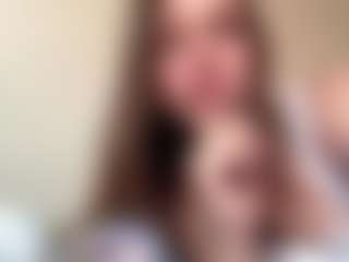 Evaa's Live Sex Cam Show