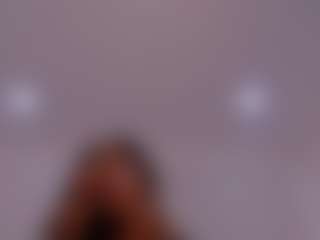 Live cam show with Dakkota-fox - Ebony on Camsoda | colombia
