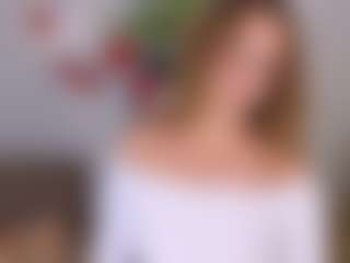 Live cam show with JanetBrewer - Normal on livesuperchat.net