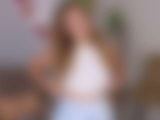 Live cam show with JanetBrewer - Green Eyes on Camsoda Late Night