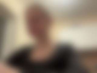 Live cam show with LeidaHolster - Student on TeamSkeetLive