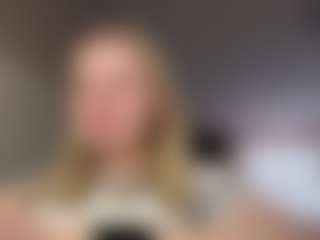 Live cam show with LeidaHolster - Thin on sexylive.show