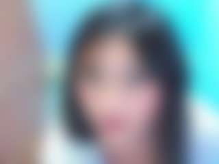Liarouse04's Live Sex Cam Show