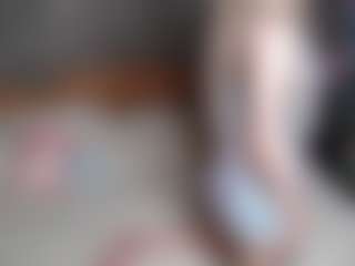 Live cam show with lil_lolly67 - Blonde Hair College on Uber Horny