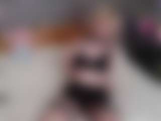 Live cam show with lil_lolly67 - Ass Clapping on xxxlivecams.org