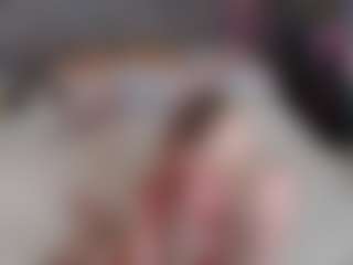 Live-camshow met lil_lolly67 - Nipple Piercings op Camsoda