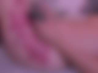 Live cam show with mariasweetdark - Body Builder on Lustler