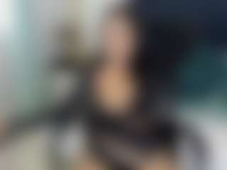 Live cam show with MelaniVega - New Squirt on Hubzter Live