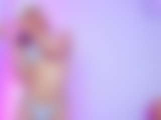 Roussebunny1's Live Sex Cam Show